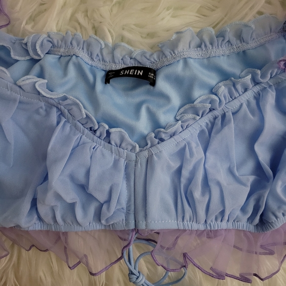 Mesh sleeve crop top - Picture 11 of 13